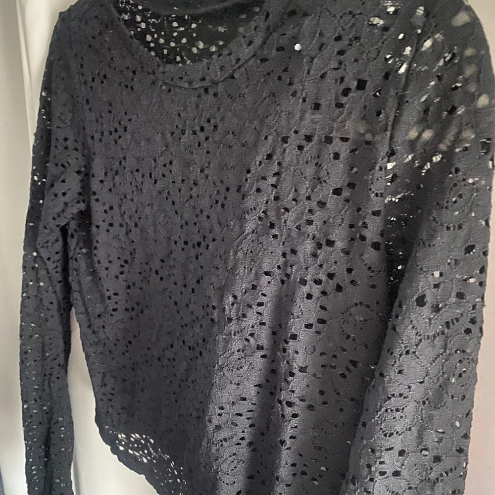 Lace long sleeve with tank *Nwot* - Picture 2 of 6